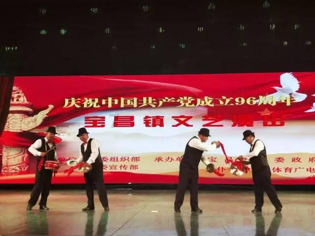 毕业后改名字影响我报考医师资格证吗